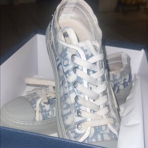 Dior White and Light Blue Logo Low-Top Sneakers